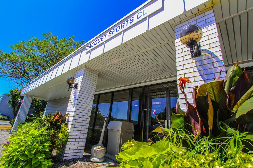 The Cove At Yarmouth Hotel West Yarmouth Exterior foto