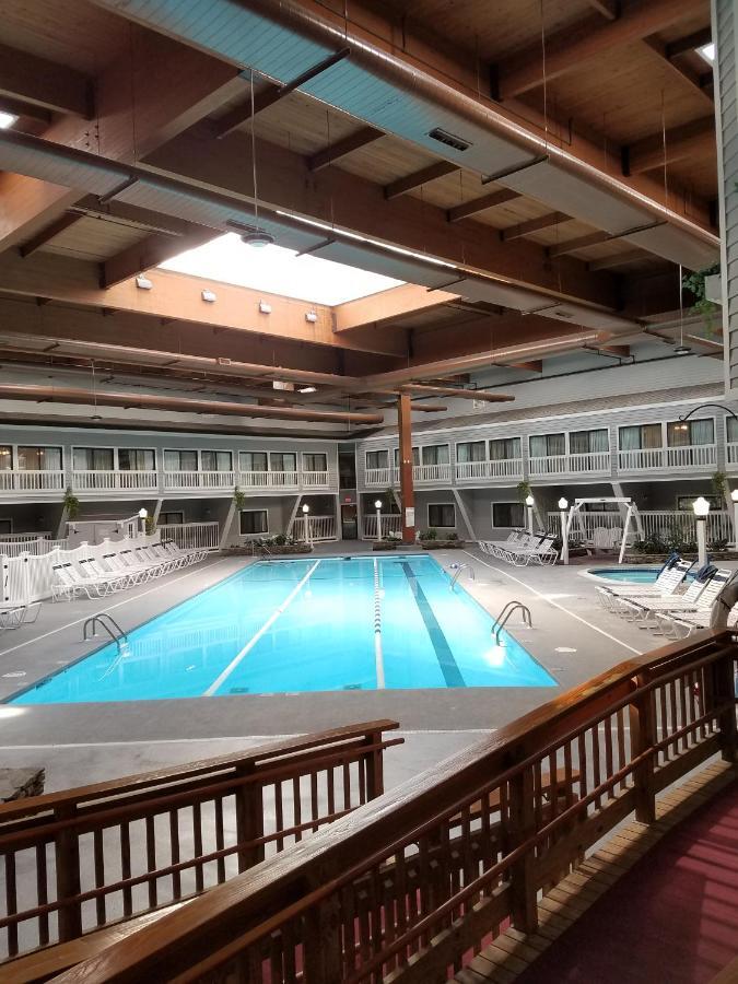 The Cove At Yarmouth Hotel West Yarmouth Exterior foto